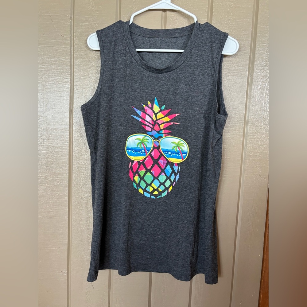 Pineapple tank top
